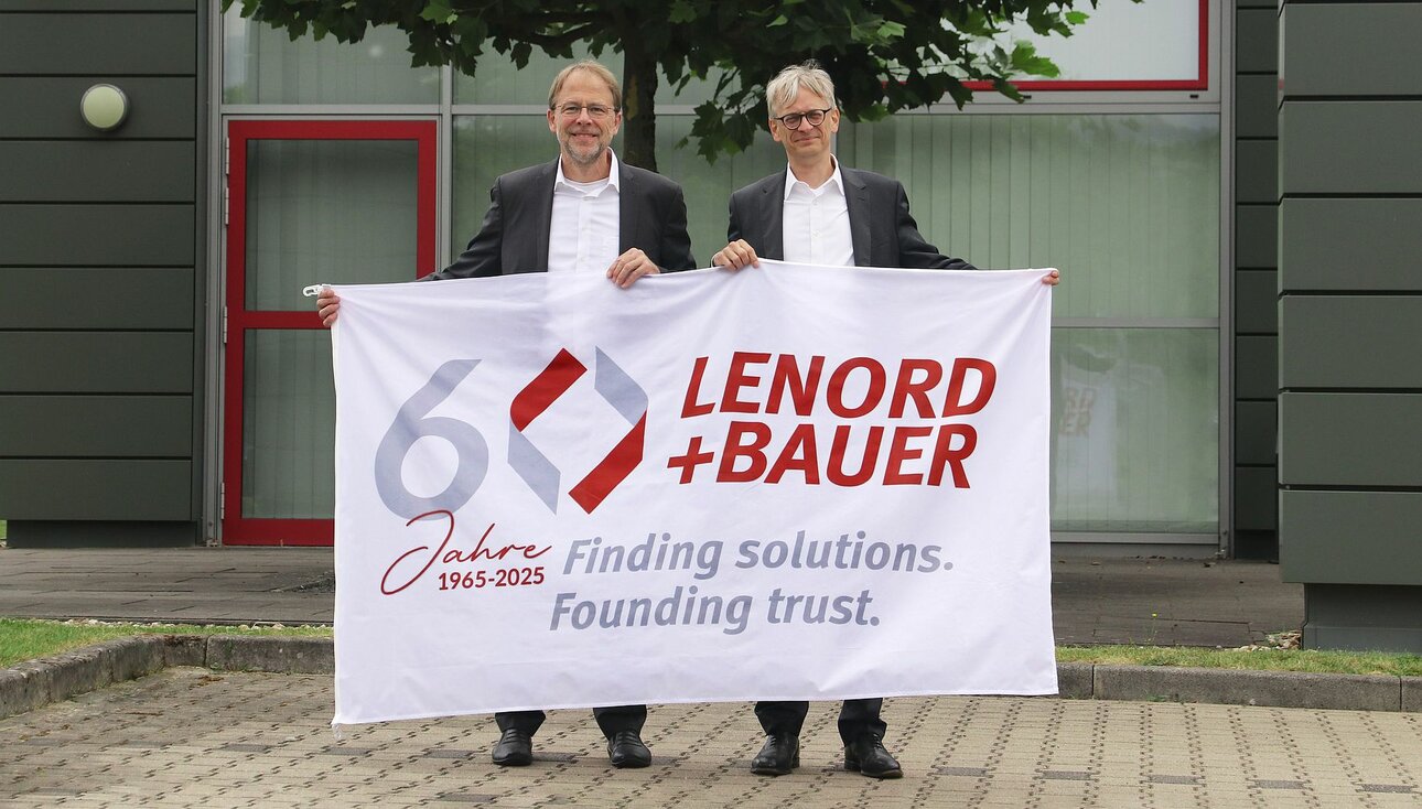 Dr. Matthias Lenord and Dr. Rudo Grimm - 60 years Lenord+Bauer Dr. Matthias Lenord and Dr. Rudo Grimm - 60 years Lenord+Bauer